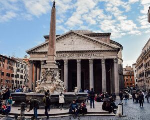 Piazzas in Italy: 30+ Stunning Squares in Italy You Must Visit