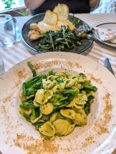 orecchiette alle cime di rapa in Puglia